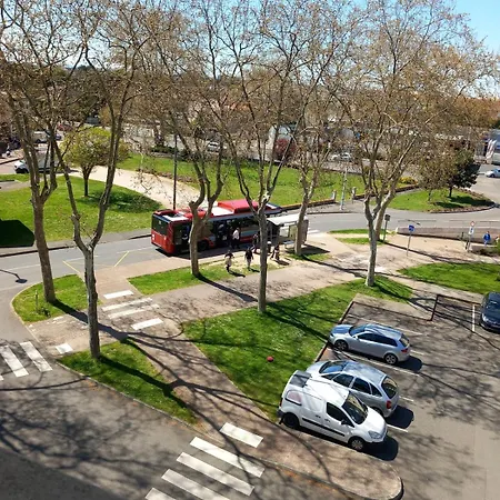 T5 Pouvant Accueillir 8 Personnes